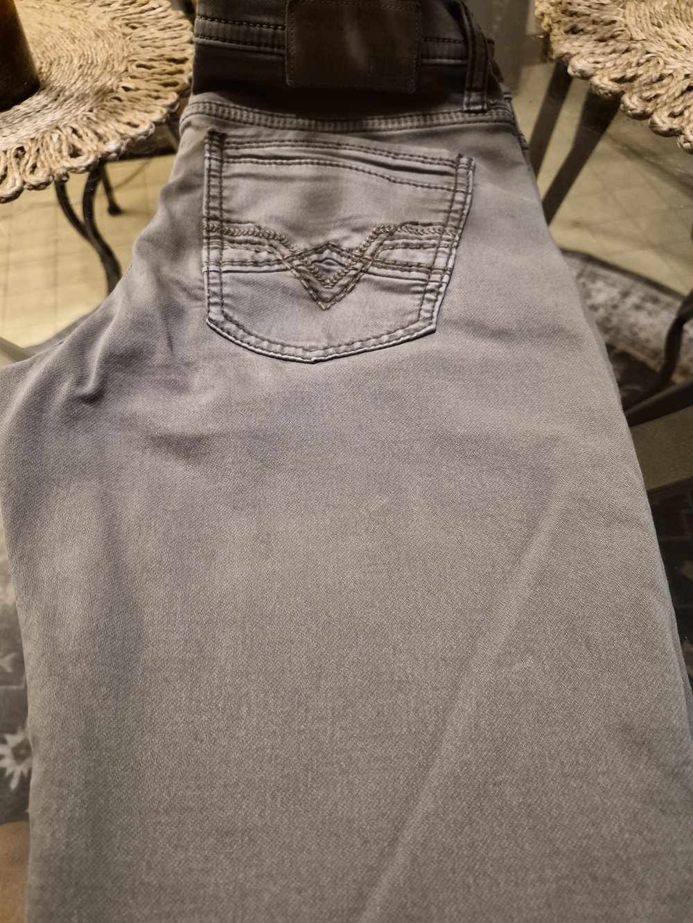 BKE Mens  Gray Skinny Jeans with Decorative Back Stitching